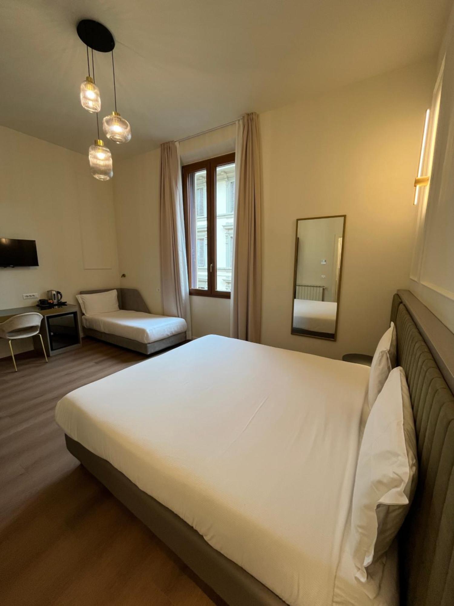 Hotel Duca D'Aosta Florens Exteriör bild